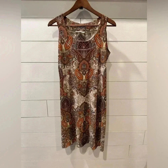 Dresses & Skirts - A.K.A Posh Dress- size Large
